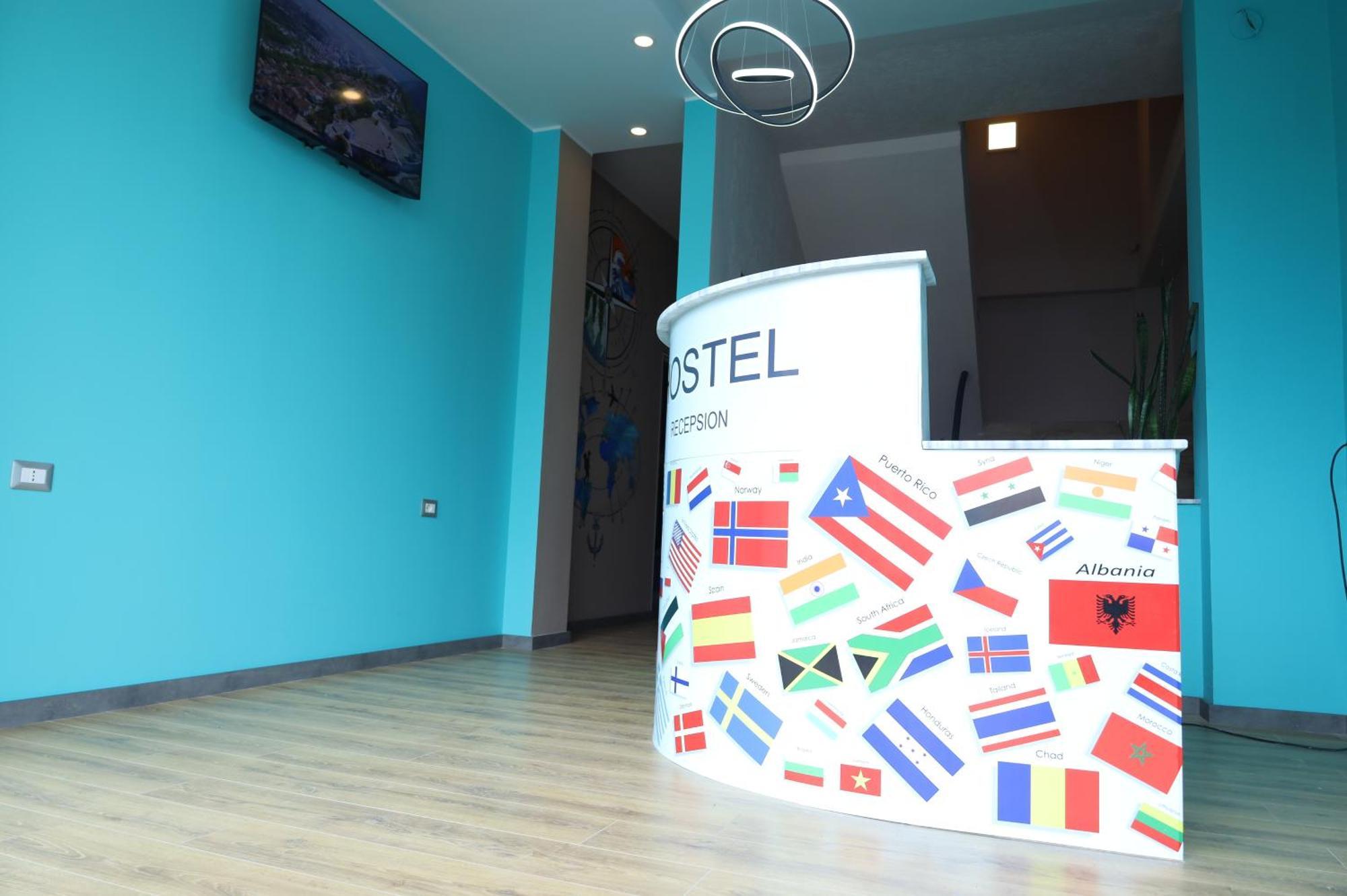 Hostel 90Pods & C O Working Shkodra Exterior foto