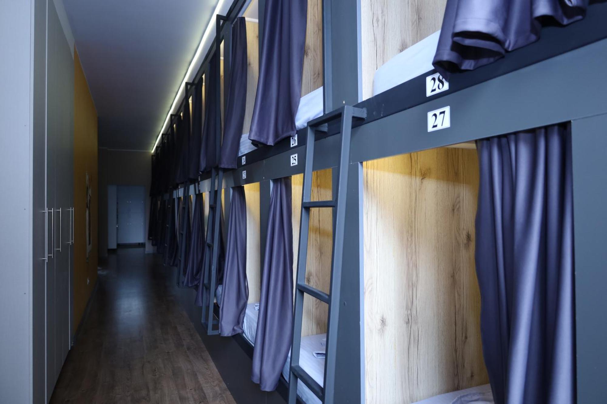Hostel 90Pods & C O Working Shkodra Zimmer foto